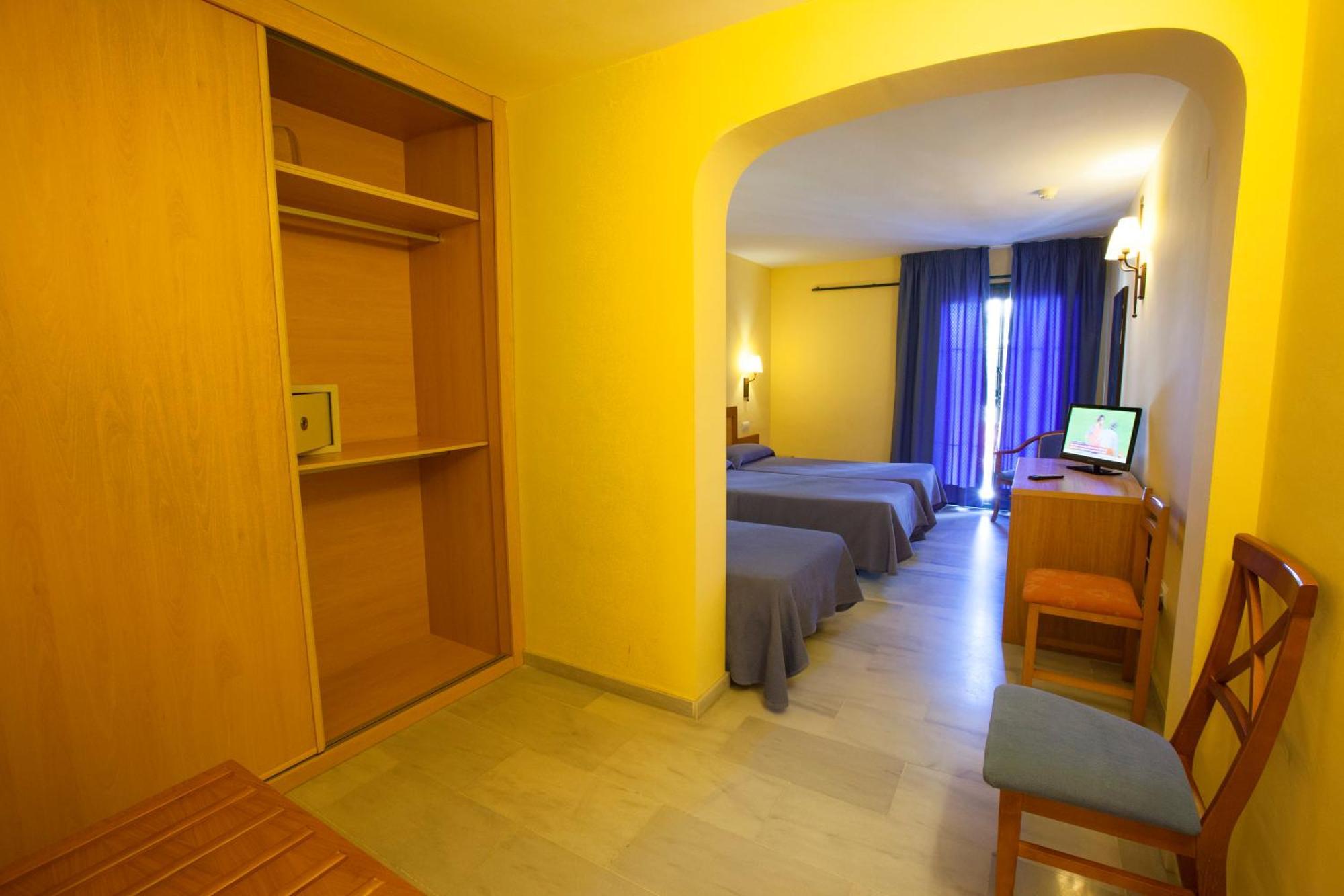 Hotel Carmen Almuñécar by Bossh Hotels Chambre photo