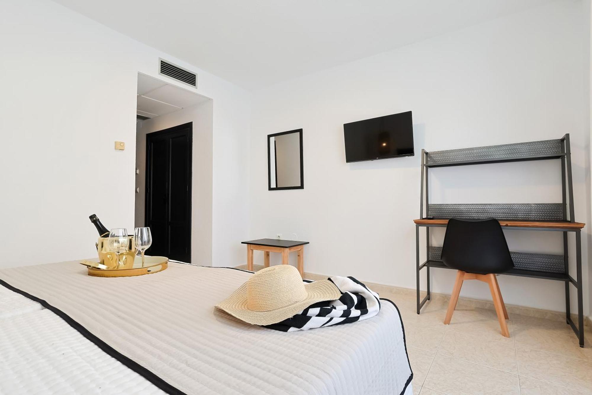 Hotel Carmen Almuñécar by Bossh Hotels Extérieur photo